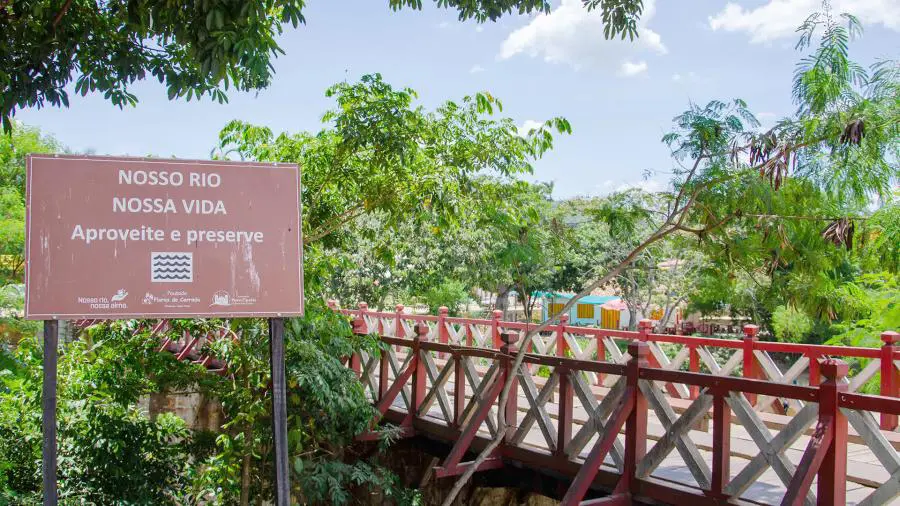 Imagem destauente: Ponte Sobre o Rio das Alma em Piren&oacute;polis | Conhecer